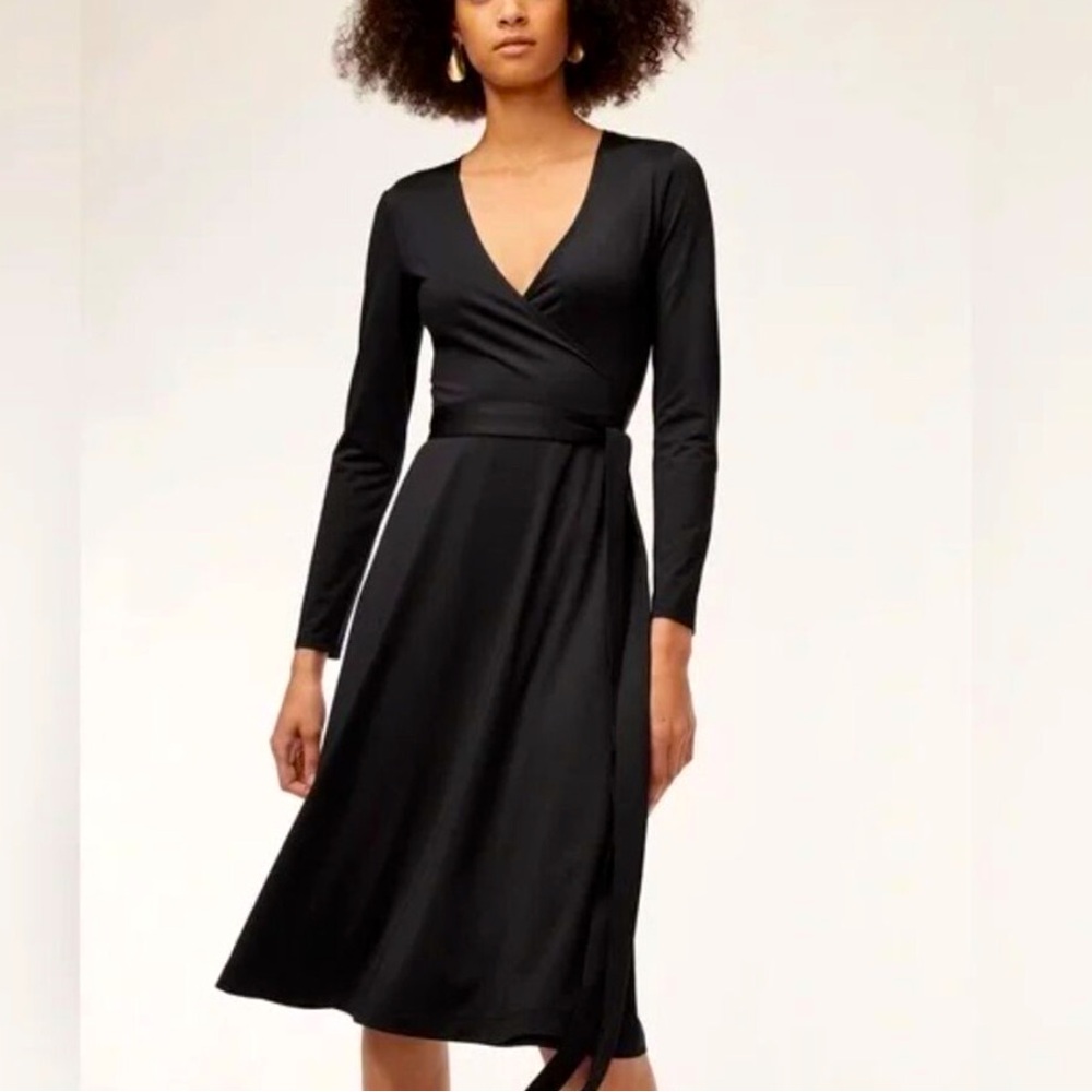 BNWT Aritzia Tyler Wrap Dress - Black - small